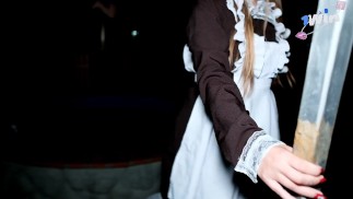 Nach dem Abschlussball ging ich in Baumwollstrumpfhosen spazieren