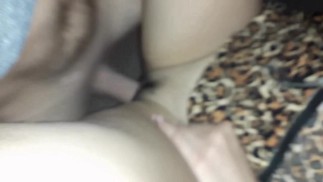 Bull fickt meine Frau ohne Kondom