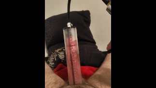 Provo la mia pompa ma piscio e piscio sul mio letto