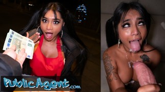 Public Agent Sexy Asiatin mit fantastischen Titten und Arsch verführt von seinem Rizz