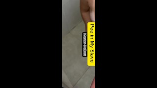 Faça xixi na minha Slave. Chuveiro dourado Fetish!