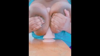Głupia zabawa JOI Titty rucha się z wpadkami