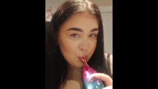 Сексуальная сучка с большими сиськами🥵