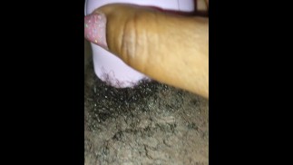 Vermoeide mollige ebony heeft een lui orgasme in bed en probeert niet te snel klaar te komen| Goedemorgen 💕