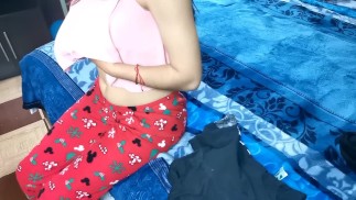 Cuñada CALIENTE NO LE IMPORTA QUE NOS DESCUBRAN