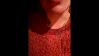 Objectify me tout de suite s’il vous plaît ! (Interactif) Cette salope adore l’objectification anonyme et les ordres.