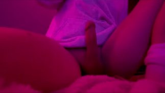 Vous possédez un femboy en chaleur, faites-le edge et cum