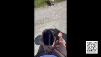 Siamo stati beccati a fare sesso su uno scooter