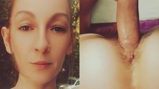 Dziewczyna z owłosioną cipką bierze dużego kutasa