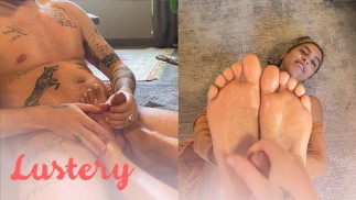 POV Footjob de aficionado exótico - Lustery