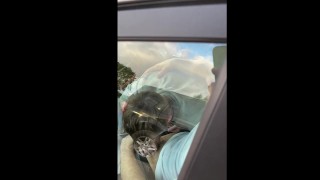 Chav 男孩在当地公园被抓到汽车缠身