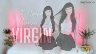 Holly Hardy унижает киску свободного неудачника Virgin Boys