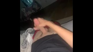 In der Hoffnung, dass mein Morgenholz niemanden aufweckt und mich wieder erwischt