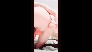 Cute jovencita femboy folla juguete
