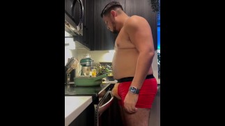 Позволь мне приготовить для тебя с моим членом.