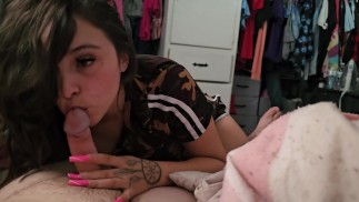 A garota da porta ao lado me queria