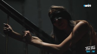 Sumisa Laura Quest es follada duro y cubierta de jizz | Recopilación de tas tas show