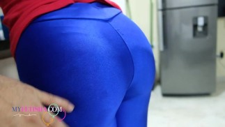 Assjob podle Latina s Perfect Ass