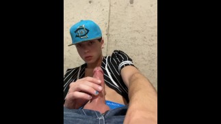 Horny Skater Boy Wanking