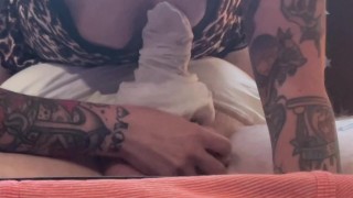 Boquete e punheta que meia-calça.