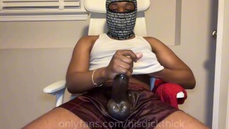 Thick BBC bust een snelle romige noot helemaal over boxers OF: hisdickthick