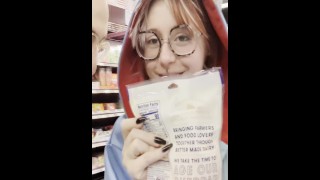 🤓 Nerdy Girl estava escondendo bunda 🍑 perfeita sob onesie !! GOZADA LENTA!