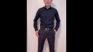 サンプル 黒スーツリーマン君