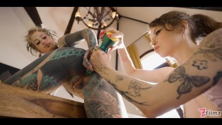 hot Lesbian Anal Fuck + i SQUIRT sur une star du porno - Eden Ivy