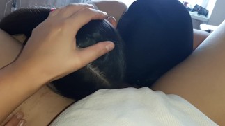Mis dos novias me lamen el coño al mismo tiempo - Lesbian_illusion