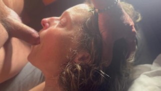 Natürlich schöne Frau, morgendlicher Handjob, Füße große Titten, Gesichtsbehandlung, großer Schwanz lutschen