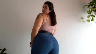Carlas Jeans Farts Are Crazy!