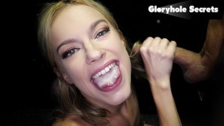 GloryholeSecrets - Blonde Babe erlebt das Gloryhole zum ersten Mal