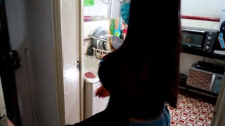 LA HERMANA DE MI ESPOSA LLEGÓ EN SHORT DIMINUTO Y ME DEJO ACARICIAR SUS PIERNAS