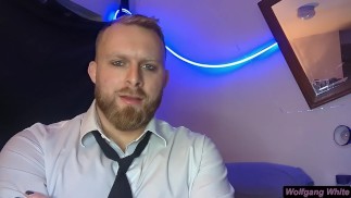 你的高中恶霸在新年夜操你的喉咙 - POV 单人男性角色扮演 - Hot Dirty Talk & Cumshot