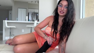 Pawgステップシスターナースあなたのディック〜Violet Ray〜家庭Fantasy〜Scottスターク