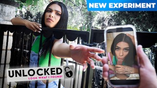 Teamskeet - Cheating Slut сосет мой член и скачет на мне, чтобы я Don не сказал ее парню!