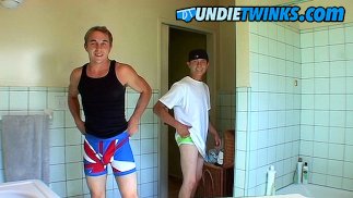 Kelly Cooper a Grant Hiller nosí různé undies