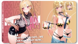Je neukt Marin Kitagawa in de paskamer!