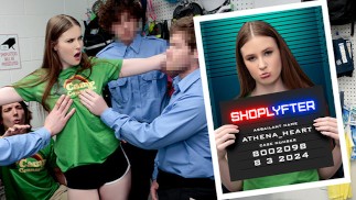Nie Mercy Harcore Fuck! Cute złodziej sklepowy dostaje swój pierwszy w historii creampie ~ pełny darmowy film