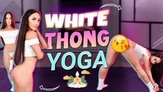 Treino de ioga de fio dental branco sexy