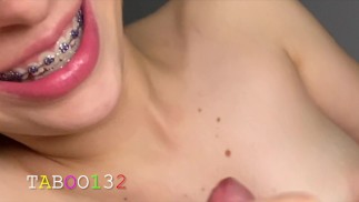 Chce si hrát s mým penisem, miluje sát a polykat můj cum
