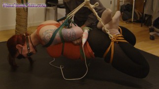 Vista previa: Sesión perfecta: Nalgadas, shibari hogtie suspendido, orgasmos vibradores