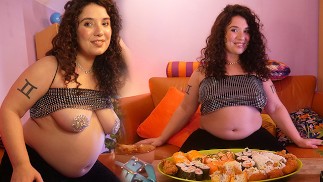 Maria Alive - FEEDEE - Sushiとコーラ詰め物