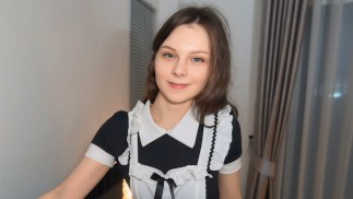 cute maid wurde nach der reinigung hart gefickt und bekam ihr gesicht schmutzig