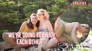 Ersties - Hanna e Jin levam as coisas ao ar livre para uma sessão de sexo lésbico Hot