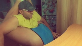 Публичное самоотсос