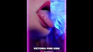 Sexy Findommeはあなたを暗号トークンを崇拝させます