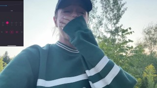 Riskantní procházka s My Lush! | Veřejný orgasmus | Dálkový vibrátor