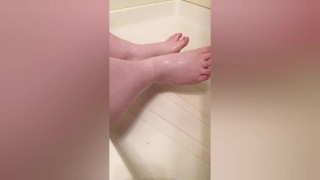Feeling sexy, pussy wet so I grab a toy and start having fun playing with myself