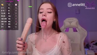 Gola profonda e bavosa di AnneLitt